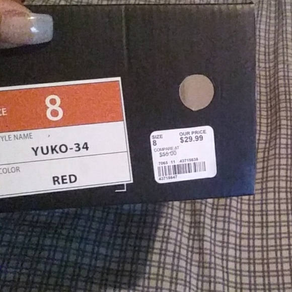 Women heels - Picture 3 of 4